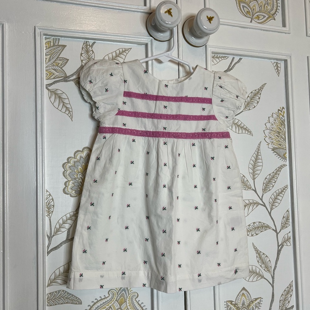 Baby Boden White Pink Sleeveless Puff Sleeve Embroidered Sundress